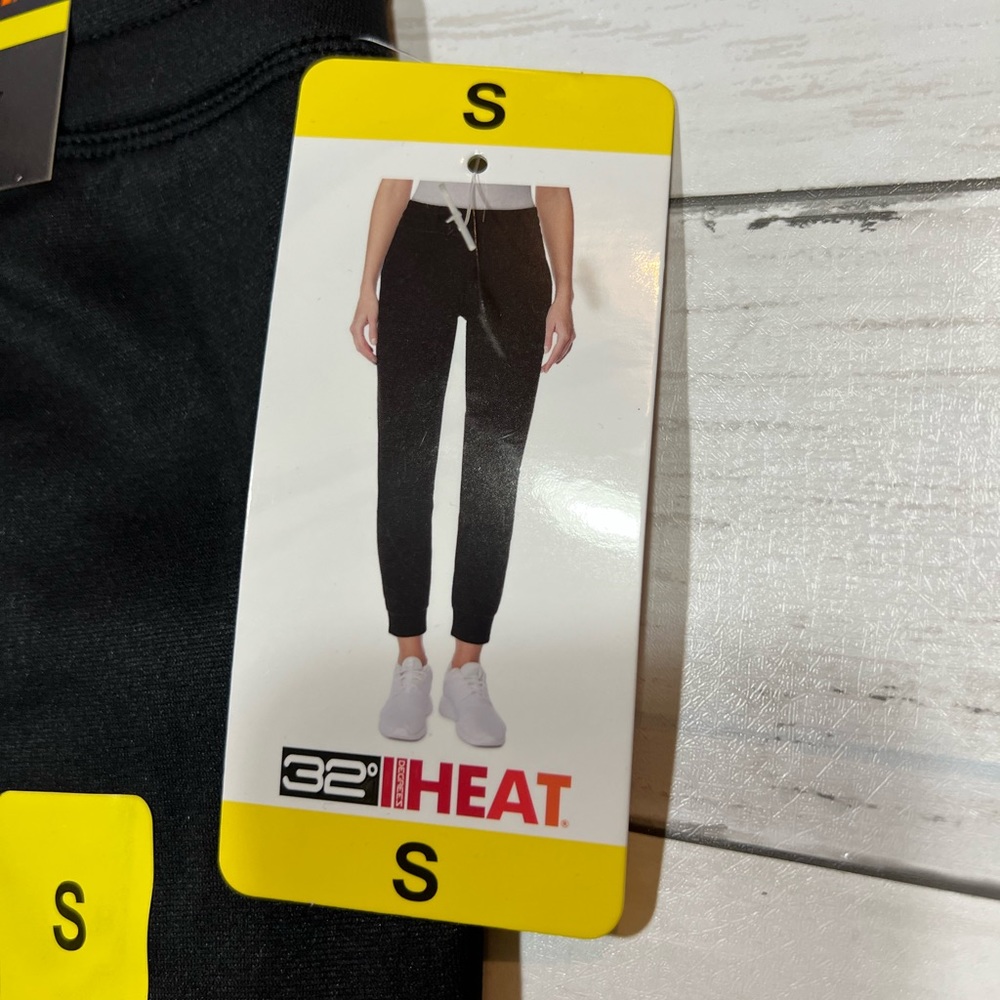 32 Degrees Ladies Black Tech Fleece Jogger size large (set of 2) New w/tags